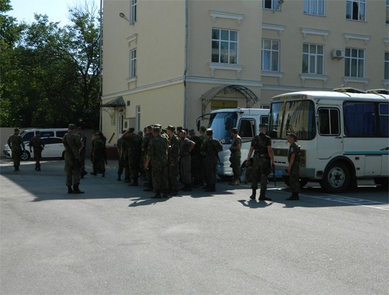 Бойцы батальона патрульной службы милиции особого назначения «Кировоград» отправились на Восток страны (фото) - фото 1 Бойцы батальона патрульной службы милиции особого назначения «Кировоград» отправились на Восток страны (фото) - фото 1