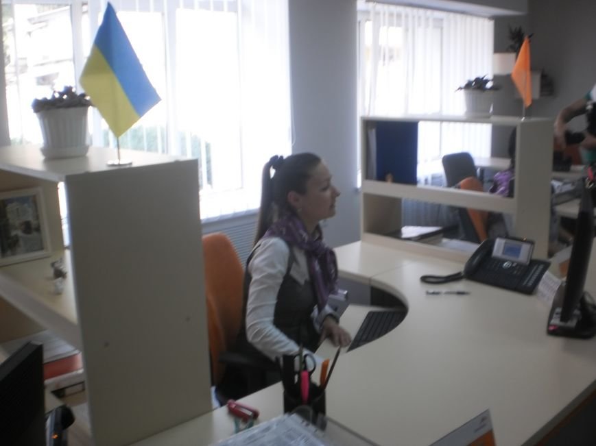 Все справки работники «АрселорМиттал Кривой Рог» смогут получать в «Едином окне» (фото) - фото 1 Все справки работники «АрселорМиттал Кривой Рог» смогут получать в «Едином окне» (фото) - фото 1