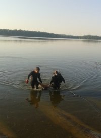 У водосховищі на Прикарпатті знайшли утопленика (фото) - фото 1 У водосховищі на Прикарпатті знайшли утопленика (фото) - фото 1