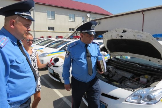 В ДАІ ретельно слідкують за технічною справністю службового автотранспорту (Фото) (фото) - фото 1 В ДАІ ретельно слідкують за технічною справністю службового автотранспорту (Фото) (фото) - фото 1