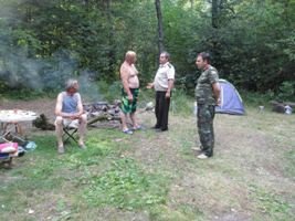 На Прикарпатті рятувальники проводять широку масово-роз’яснювальну роботу серед населення у літній спекотний період (ФОТО) (фото) - фото 1 На Прикарпатті рятувальники проводять широку масово-роз’яснювальну роботу серед населення у літній спекотний період (ФОТО) (фото) - фото 1