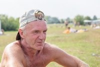 Опрос в Гродно: у отдыхающем на Юбилейном озере спросили нужен ли нудисткий пляж (фото) - фото 4 Опрос в Гродно: у отдыхающем на Юбилейном озере спросили нужен ли нудисткий пляж (фото) - фото 4