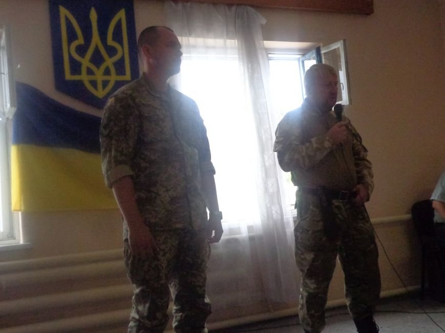 «Шануймося, бо ми того варті!» - в Красноармейске прошло мероприятие, посвященное Дню Независимости (фото) - фото 6 «Шануймося, бо ми того варті!» - в Красноармейске прошло мероприятие, посвященное Дню Независимости (фото) - фото 6