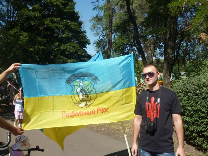 Маленькие криворожане в День Независимости Украины прошли «полосу препятствий» с бойцами АТО (ФОТО) (фото) - фото 1 Маленькие криворожане в День Независимости Украины прошли «полосу препятствий» с бойцами АТО (ФОТО) (фото) - фото 1