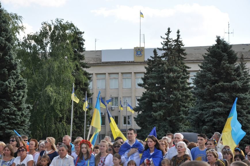 В Краматорске состоялось торжественное шествие (ФОТО, ВИДЕО), фото-10 В Краматорске состоялось торжественное шествие (ФОТО, ВИДЕО), фото-10
