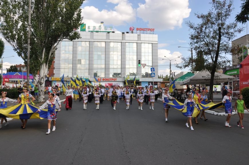 В Краматорске состоялось торжественное шествие (ФОТО, ВИДЕО), фото-7 В Краматорске состоялось торжественное шествие (ФОТО, ВИДЕО), фото-7