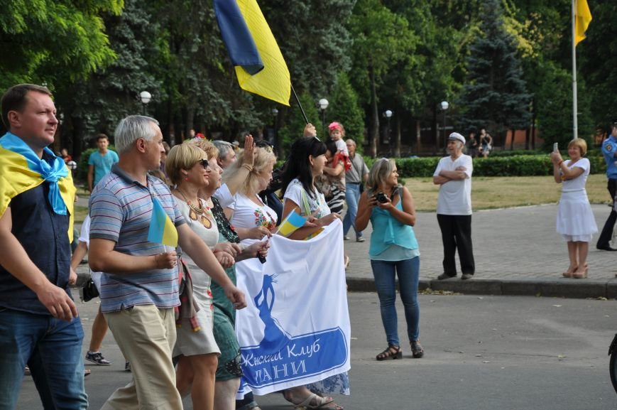 В Краматорске состоялось торжественное шествие (ФОТО, ВИДЕО), фото-8 В Краматорске состоялось торжественное шествие (ФОТО, ВИДЕО), фото-8