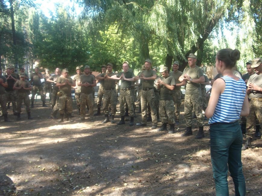 В унікальному всеукраїнському проекті з підготовки мобілізованих військовослужбовців працюють тренери з Кіровоградщини. ФОТО (фото) - фото 1 В унікальному всеукраїнському проекті з підготовки мобілізованих військовослужбовців працюють тренери з Кіровоградщини. ФОТО (фото) - фото 1