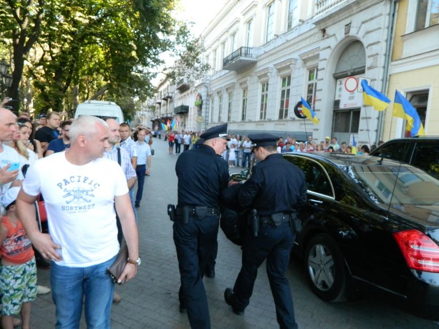 Ильичёвские активисты на принятии присяги новой одесской полиции (+... Ильичёвские активисты на принятии присяги новой одесской полиции (+фотоотчёт) (фото) - фото 1