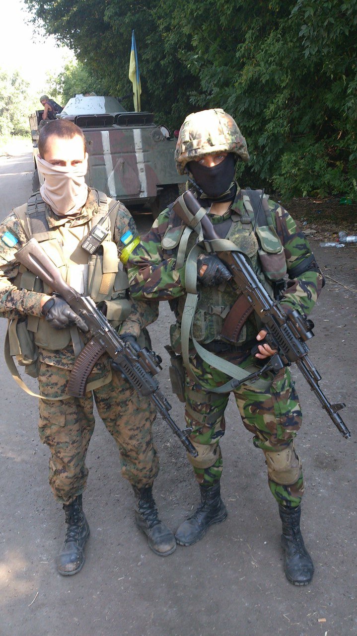 Боец БТО «Кривбасс»: Для того, чтобы «продавить» Иловайск нужна была просто техника, которая была вся на параде (фото) - фото 1 Боец БТО «Кривбасс»: Для того, чтобы «продавить» Иловайск нужна была просто техника, которая была вся на параде (фото) - фото 1
