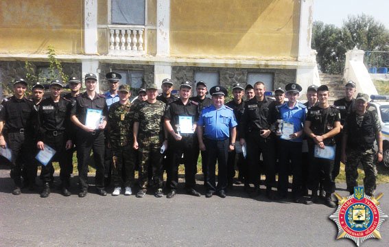 Команда Славянского горотдела победила в профессиональных соревнованиях (фото) - фото 1 Команда Славянского горотдела победила в профессиональных соревнованиях (фото) - фото 1