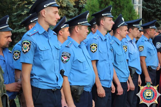 Милиционеры Славянска провели комплексную подготовку (фото) - фото 1 Милиционеры Славянска провели комплексную подготовку (фото) - фото 1