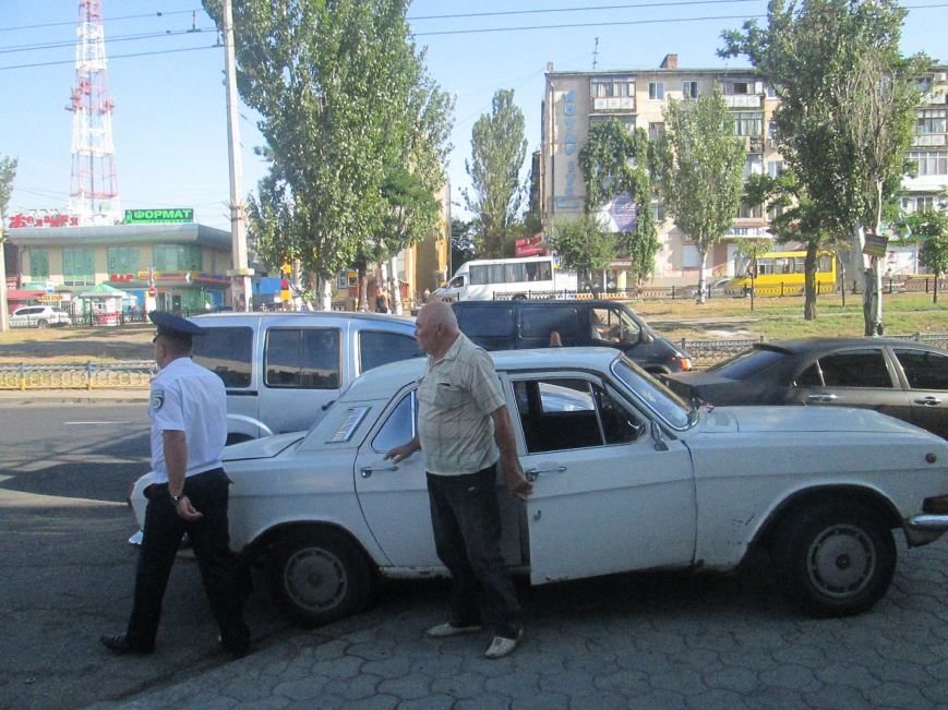 В Николаеве водители устроили беспредел на дорогах (ФОТО) (фото) - фото 5 В Николаеве водители устроили беспредел на дорогах (ФОТО) (фото) - фото 5