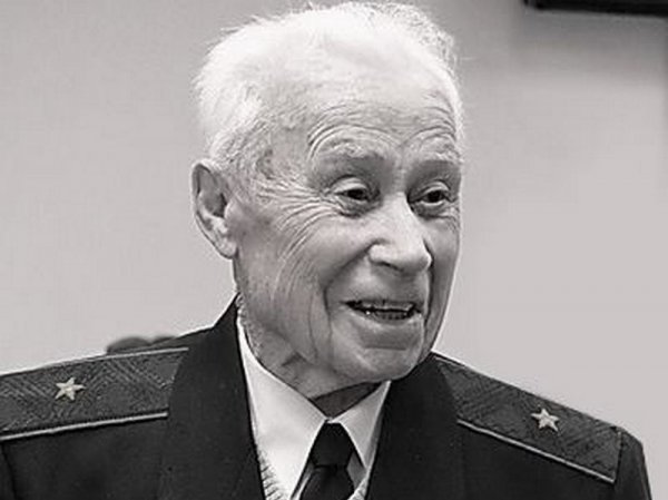 Ушел из жизни почетный гражданин Николаева генерал-майор авиации Михаил Шишков (ФОТО) (фото) - фото 3 Ушел из жизни почетный гражданин Николаева генерал-майор авиации Михаил Шишков (ФОТО) (фото) - фото 3