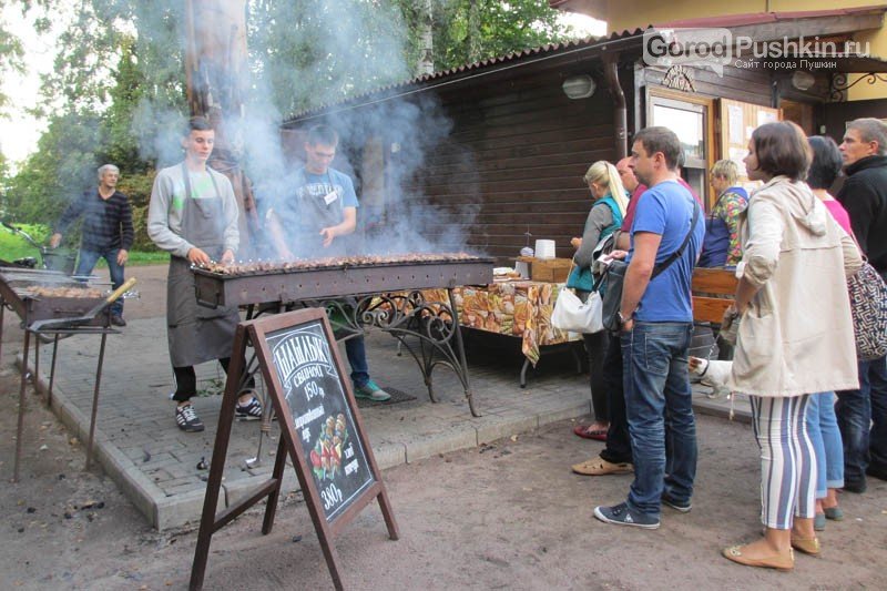 Павловская белка стала символом прошедшего фестиваля в Павловском парке, фото-7