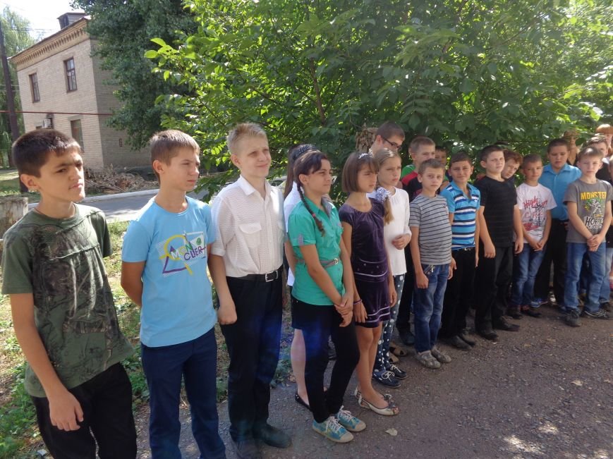 «А я, поверьте, не могу отсечь все прошлое с размаху…» - в поселке Динзавода почтили память местного поэта-фронтовика Степана Таманова (фото) - фото 2 «А я, поверьте, не могу отсечь все прошлое с размаху…» - в поселке Динзавода почтили память местного поэта-фронтовика Степана Таманова (фото) - фото 2
