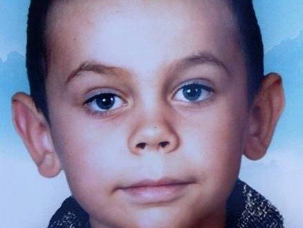 Мальчики, взорвавшиеся под Мариуполем попали на полигон, потому, что он не охранялся (фото) - фото 1 Мальчики, взорвавшиеся под Мариуполем попали на полигон, потому, что он не охранялся (фото) - фото 1