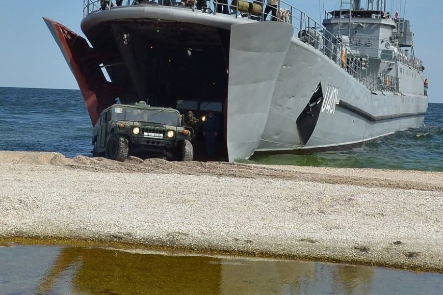 «Си Бриз - 2015» перешел в активную «морскую» фазу под Николаевом (ФОТОРЕПОРТАЖ) (фото) - фото 4 «Си Бриз - 2015» перешел в активную «морскую» фазу под Николаевом (ФОТОРЕПОРТАЖ) (фото) - фото 4