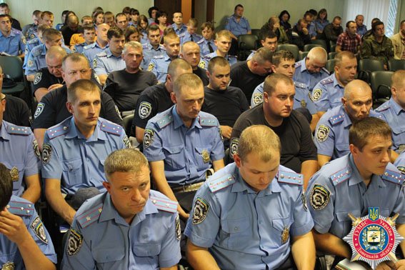 В Славянскую полицию попадут только достойные (фото) - фото 1 В Славянскую полицию попадут только достойные (фото) - фото 1