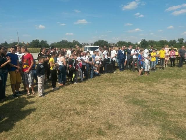 В Сартане отважились на День поселка и проводят его совместно с пограничниками (ФОТО) (фото) - фото 1 В Сартане отважились на День поселка и проводят его совместно с пограничниками (ФОТО) (фото) - фото 1