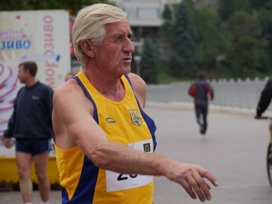 Понад 100 спортсменів-аматорів взяли участь у легкоатлетичному пробігу “Тернопільська Озеряна» (Фоторепортаж) (фото) - фото 1 Понад 100 спортсменів-аматорів взяли участь у легкоатлетичному пробігу “Тернопільська Озеряна» (Фоторепортаж) (фото) - фото 1