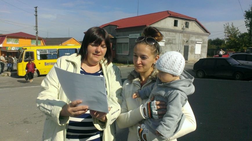 «Вуличне інформування» від працівників обласного управління юстиції (Фото) (фото) - фото 3 «Вуличне інформування» від працівників обласного управління юстиції (Фото) (фото) - фото 3
