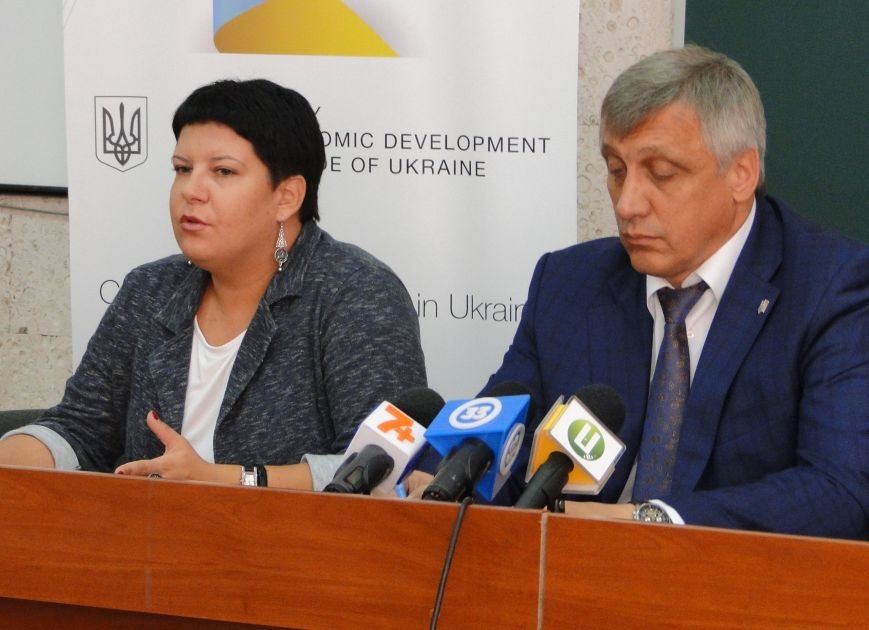 У Хмельницькому продовжують впроваджувати «прозорі» держзакупівлі (Фото, відео) (фото) - фото 3 У Хмельницькому продовжують впроваджувати «прозорі» держзакупівлі (Фото, відео) (фото) - фото 3