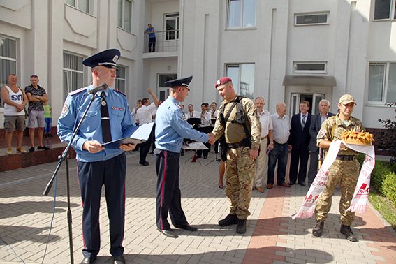 Додому з АТО цього разу не всі хмельницькі «богданівці» повернулися здоровими та неушкодженими (Фото) (фото) - фото 8 Додому з АТО цього разу не всі хмельницькі «богданівці» повернулися здоровими та неушкодженими (Фото) (фото) - фото 8