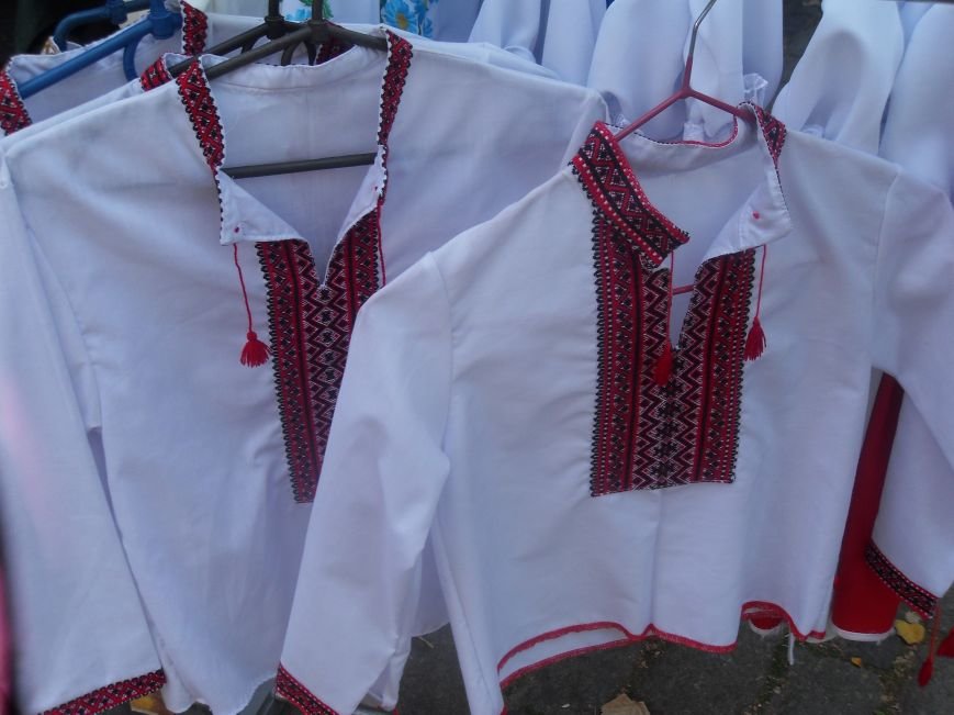 У центрі Полтави вирує ярмарок до Дня міста (фото) - фото 3 У центрі Полтави вирує ярмарок до Дня міста (фото) - фото 3