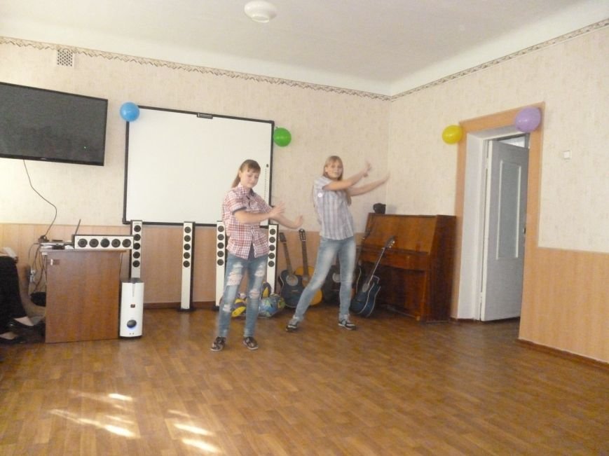 В Красноармейском лицее “Надежда” состоялся “Звездопад талантов” (фото) - фото 10 В Красноармейском лицее “Надежда” состоялся “Звездопад талантов” (фото) - фото 10