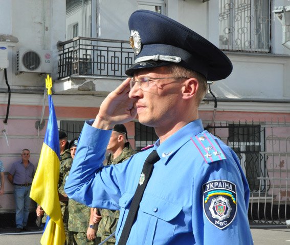 Полтавські правоохоронці вирушили на Схід (фото) - фото 1 Полтавські правоохоронці вирушили на Схід (фото) - фото 1