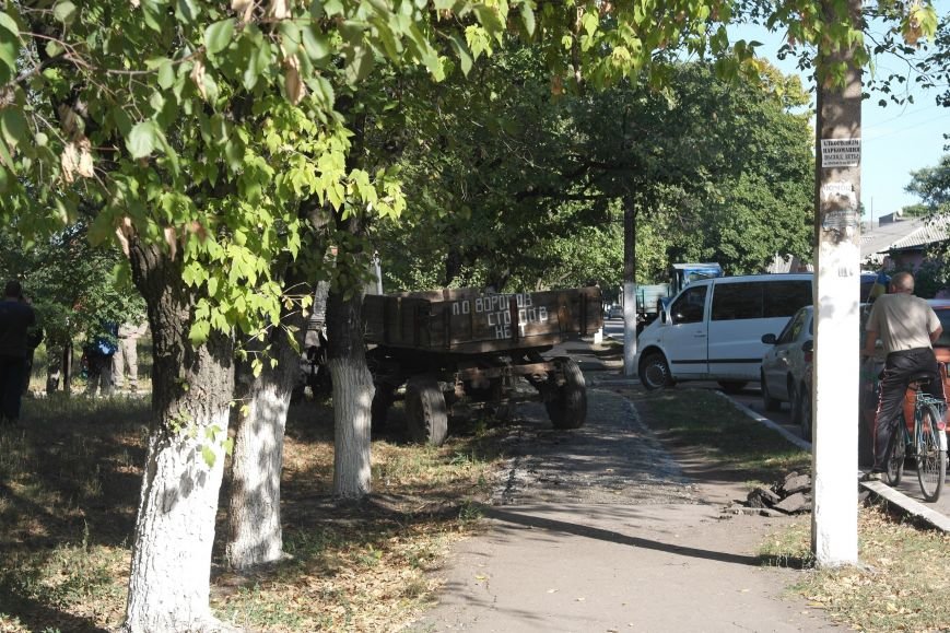 Коммунальный скандал в городе Родинское: неудачный предвыборный ход или «доброе» дело? (фото) - фото 2 Коммунальный скандал в городе Родинское: неудачный предвыборный ход или «доброе» дело? (фото) - фото 2