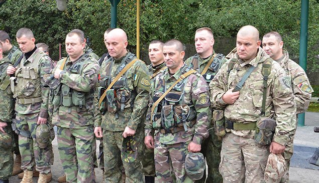 З Тернополя міліцейський батальйон вирушив у зону АТО (ФОТО) (фото) - фото 1 З Тернополя міліцейський батальйон вирушив у зону АТО (ФОТО) (фото) - фото 1