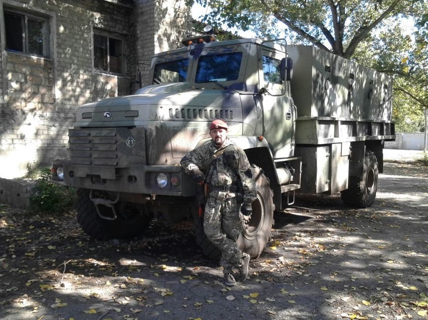 У боевиков «ЛНР» нашли украинскую «крепость на колесах» (ФОТО) (фото) - фото 1 У боевиков «ЛНР» нашли украинскую «крепость на колесах» (ФОТО) (фото) - фото 1