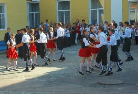 В Конотопі пройшла Всеукраїнська конференція директорів гімназій (фото) - фото 1 В Конотопі пройшла Всеукраїнська конференція директорів гімназій (фото) - фото 1