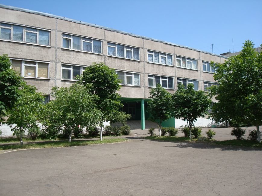 В Мариуполе школьники будут учить пенсионеров работать на компьютере (фото) - фото 1 В Мариуполе школьники будут учить пенсионеров работать на компьютере (фото) - фото 1