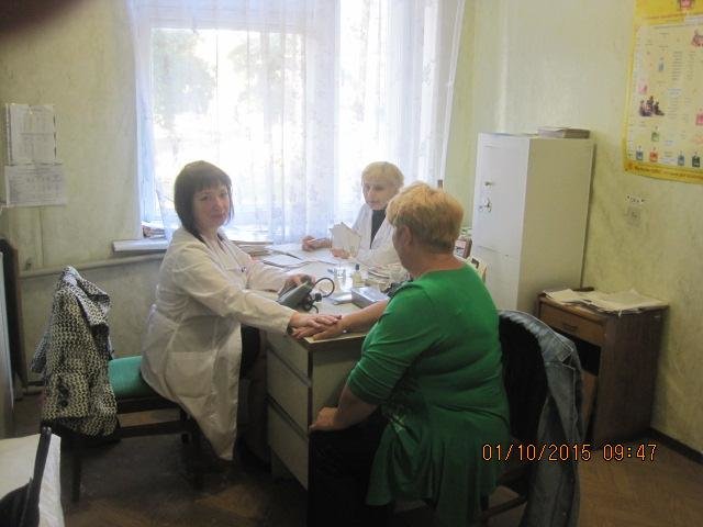 Произведена медицинская помощь населению Криворожья (фото) - фото 1 Произведена медицинская помощь населению Криворожья (фото) - фото 1