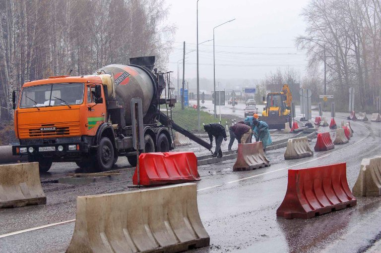 Продолжается реконструкция полевской улицы Магистраль 