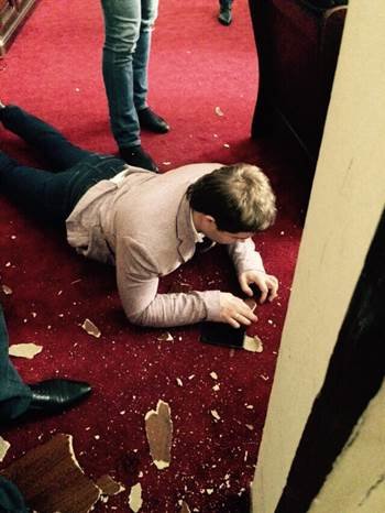 В Киеве задержали мошенников, которые за деньги “трудоустраивали” чиновников (фото) - фото 1 В Киеве задержали мошенников, которые за деньги “трудоустраивали” чиновников (фото) - фото 1