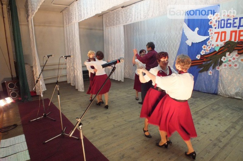 Полевские танцоры примут участие в гала-концерте фестиваля «Осеннее очарование-2015»
