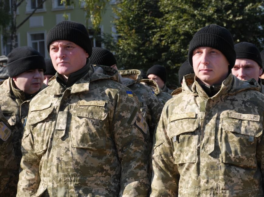 На Театральному майдані відбулося урочисте шикування захисників України (ФОТОРЕПОРТАЖ) (фото) - фото 1 На Театральному майдані відбулося урочисте шикування захисників України (ФОТОРЕПОРТАЖ) (фото) - фото 1