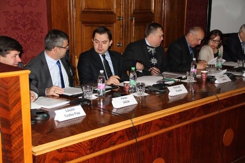 У Червоній залі Чернівецького університету вирішували долю реформ вищої освіти України (фото) - фото 2 У Червоній залі Чернівецького університету вирішували долю реформ вищої освіти України (фото) - фото 2