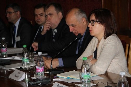 У Червоній залі Чернівецького університету вирішували долю реформ вищої освіти України (фото) - фото 3 У Червоній залі Чернівецького університету вирішували долю реформ вищої освіти України (фото) - фото 3