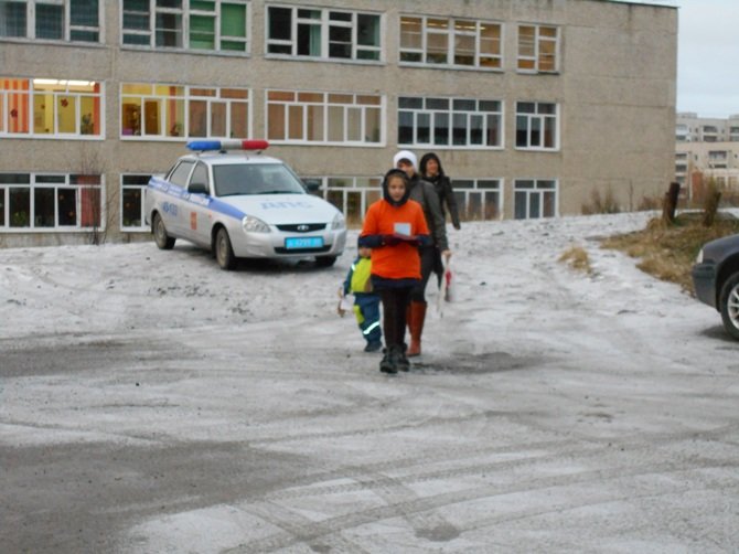 Полевские школьники искали «Заботливых водителей»