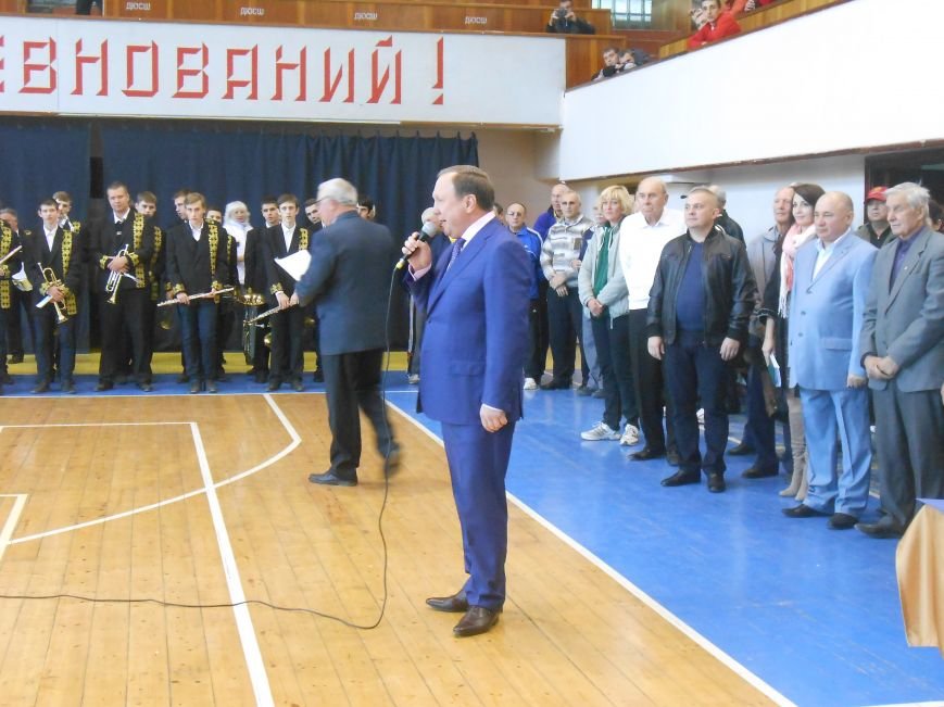 В Днепродзержинске стартовал волейбольный турнир «Кубок Освобождени... В Днепродзержинске стартовал волейбольный турнир «Кубок Освобождения» (фото) - фото 15