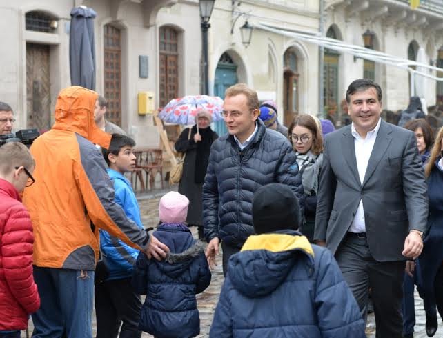 Про що говорить Львів 18 жовтня? Підсумки вчорашніх новин (фото) - фото 1 Про що говорить Львів 18 жовтня? Підсумки вчорашніх новин (фото) - фото 1