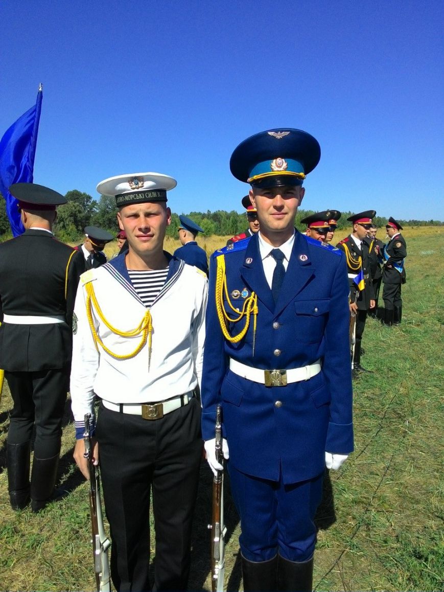 Буковинець служить у Президентському полку (фото) - фото 1 Буковинець служить у Президентському полку (фото) - фото 1