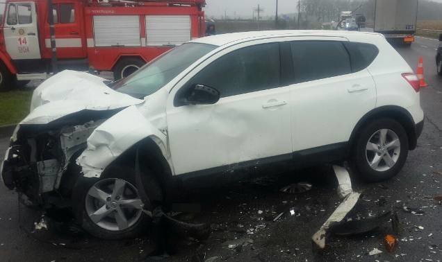 Моторошна аварія на Львівщині: загинула людина, постраждало ще четверо (ФОТО) (фото) - фото 1