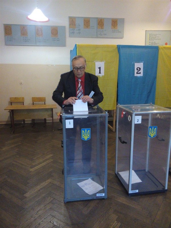 Выборы-2015: хроника, факты, комментарии (фото) - фото 1 Выборы-2015: хроника, факты, комментарии (фото) - фото 1