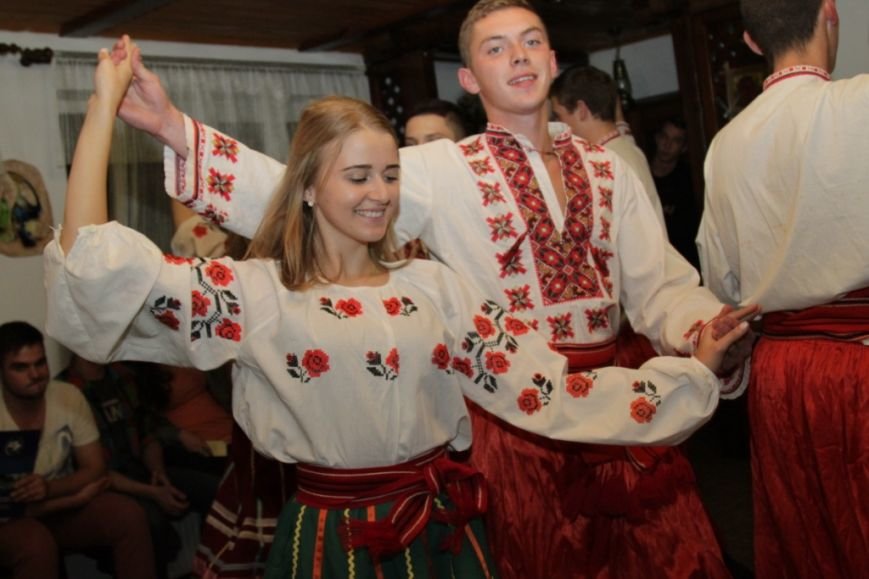 Справжні лідери навчаються у ТНЕУ! (фото) - фото 3 Справжні лідери навчаються у ТНЕУ! (фото) - фото 3